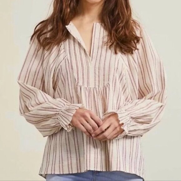 Elizabeth and James Tops - 2/$20 Elizabeth and James Cotton Puff Sleeve Pin Tuck Blouse XL